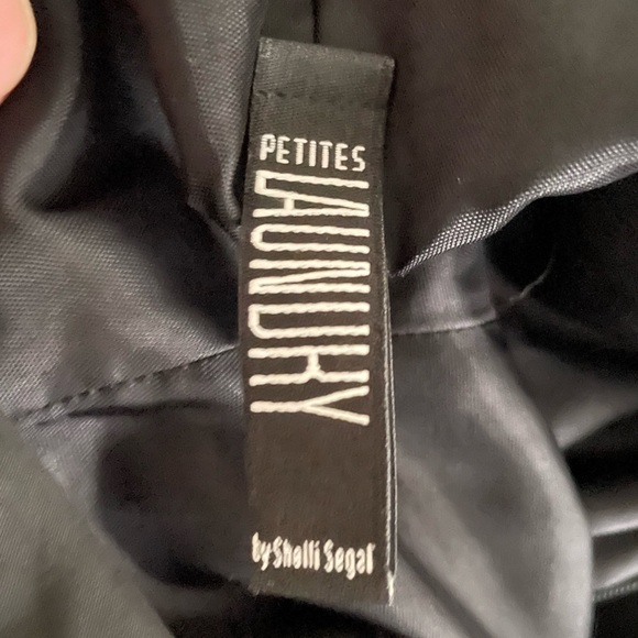 Classic Black Dress - Picture 4 of 4